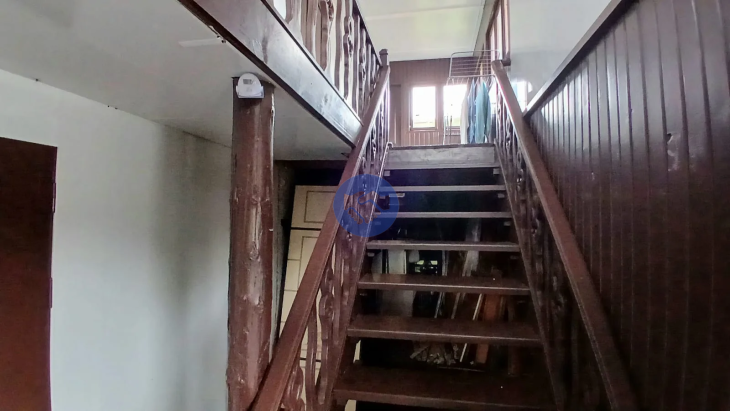 Продам благоустроенный дом в живописном районе города.