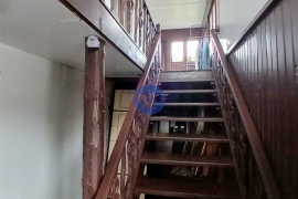 Продам благоустроенный дом в живописном районе города.